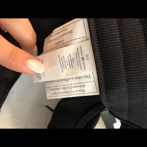 SOLD ON EBAY- Lululemon Ultra Lightspeed Run Hat - Picture 7 of 7